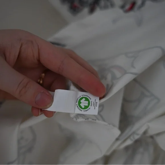 Girls NWOT 3T Monica + Andy Dress in “Red, White & Woof” Style - Picture 9 of 11